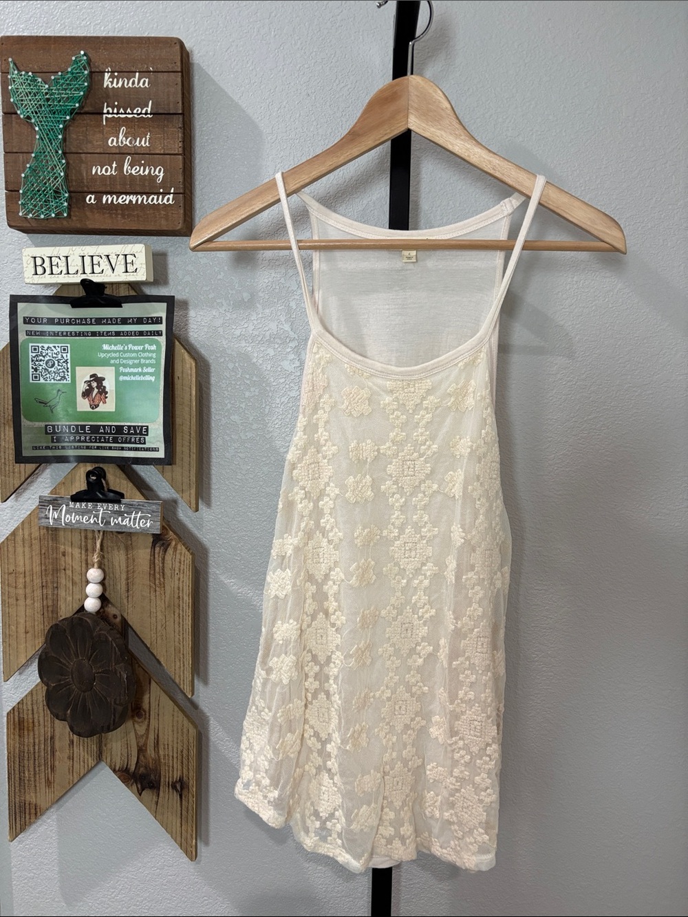 love on a hanger Cream Floral Lace Cami 22pp 27L